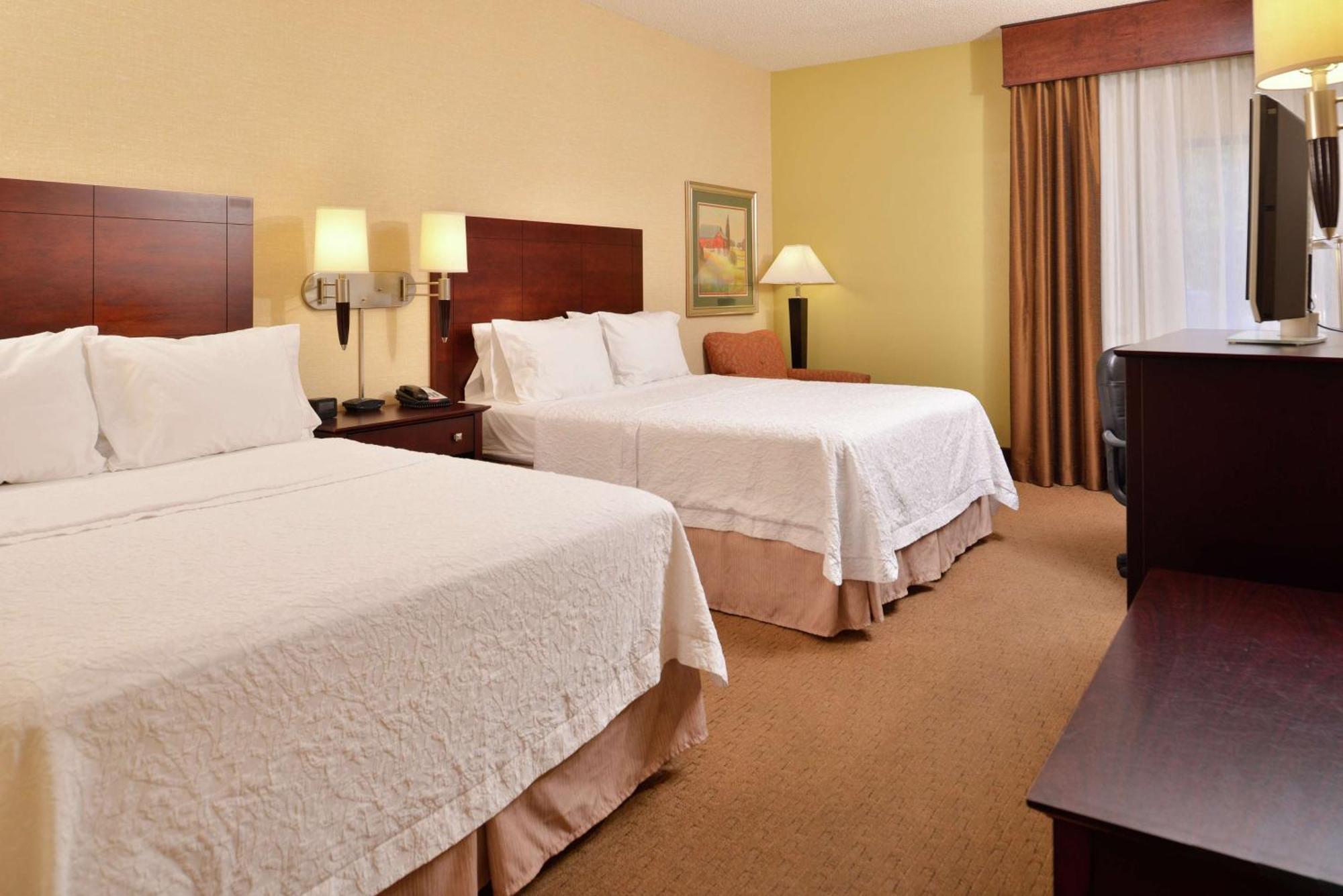Hampton Inn Staunton Exterior foto